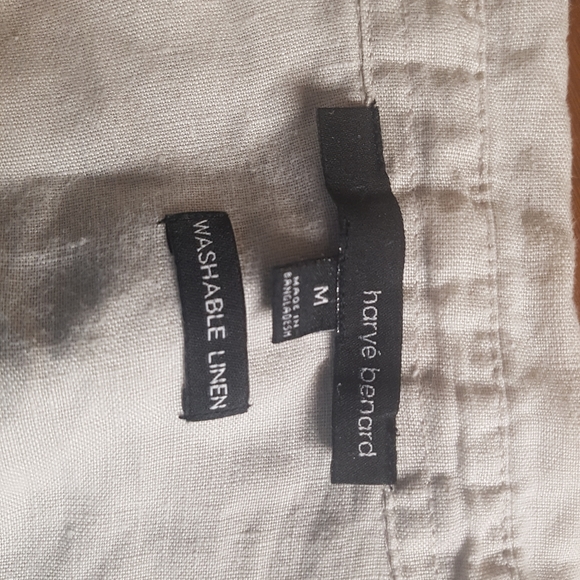 Blouse shirt tied at the bottom. - Picture 4 of 5